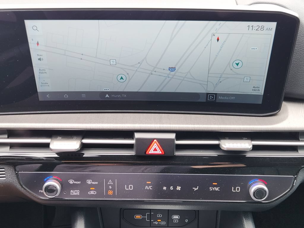 New 2026 Kia Sportage X-Line w/ X-Line Technology Package AWD/4WD image 13