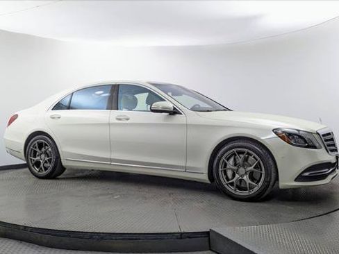 Used 2018 Mercedes-Benz S 560 4MATIC Sedan image 11