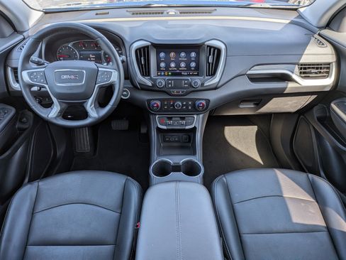 Certified 2024 GMC Terrain SLT image 13