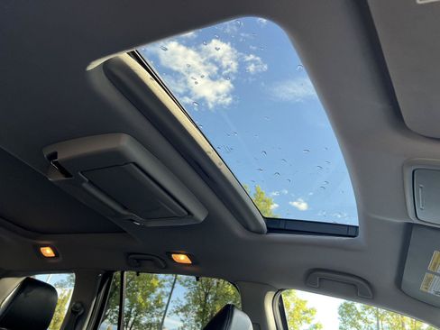 Used 2019 Honda Pilot Elite image 21
