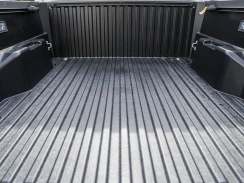 New 2025 Toyota Tacoma SR5 image 9