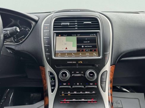 Used 2018 Lincoln MKX Select w/ Select Plus Package image 31