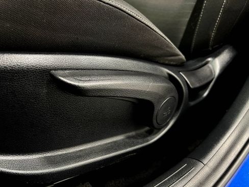 Used 2019 Kia Forte S w/ S Premium Package FWD image 17