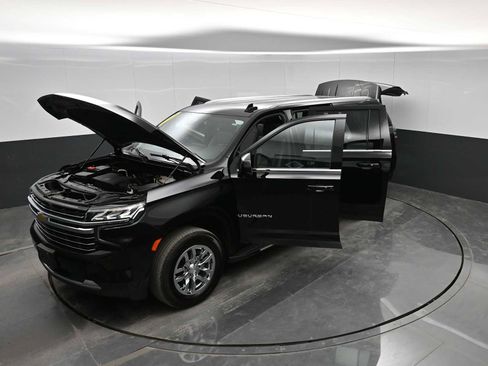 Used 2024 Chevrolet Suburban LT image 47