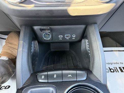Used 2023 Chevrolet TrailBlazer LT FWD image 30