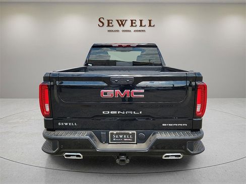 New 2026 GMC Sierra 1500 Denali w/ Denali Reserve Package image 4