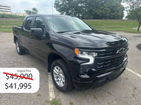 Used 2026 Chevrolet Silverado 1500 RST AWD/4WD image 1