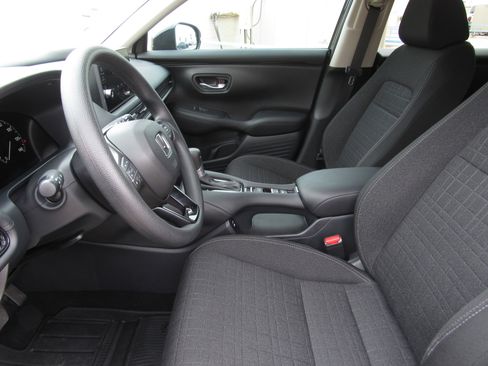 Used 2026 Honda HR-V LX image 14