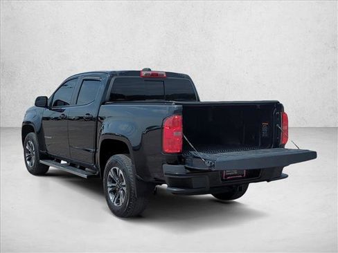 Used 2021 Chevrolet Colorado Z71 w/ Safety Package AWD/4WD image 8