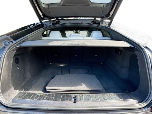 Certified 2024 BMW X6 xDrive40i w/ Executive Package image 28