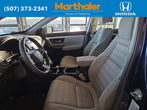 Used 2018 Honda CR-V LX image 9