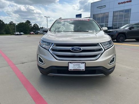 Used 2018 Ford Edge SEL FWD image 2