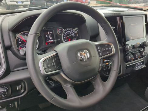 Used 2025 RAM 1500 Big Horn image 17