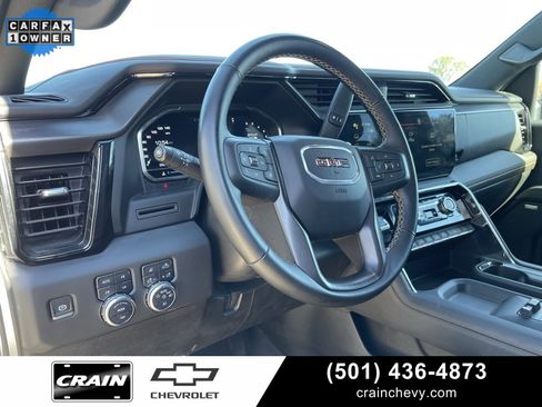 Used 2024 GMC Sierra 2500 AT4 image 9