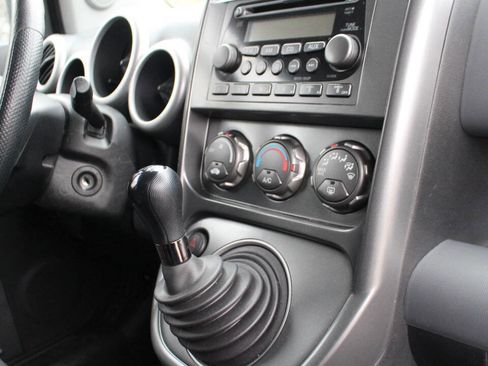 Used 2004 Honda Element EX image 23