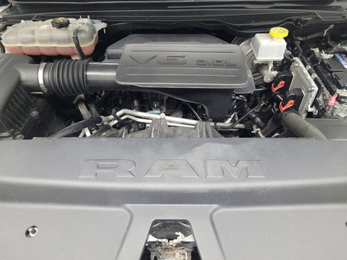 Used 2019 RAM 1500 Big Horn AWD/4WD image 30