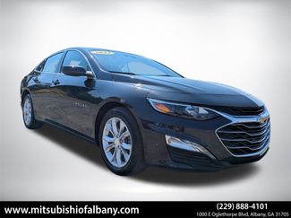 Used 2023 Chevrolet Malibu LT image 1