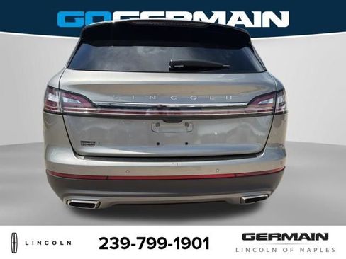 Used 2023 Lincoln Nautilus Reserve w/ Equipment Group 201A image 6