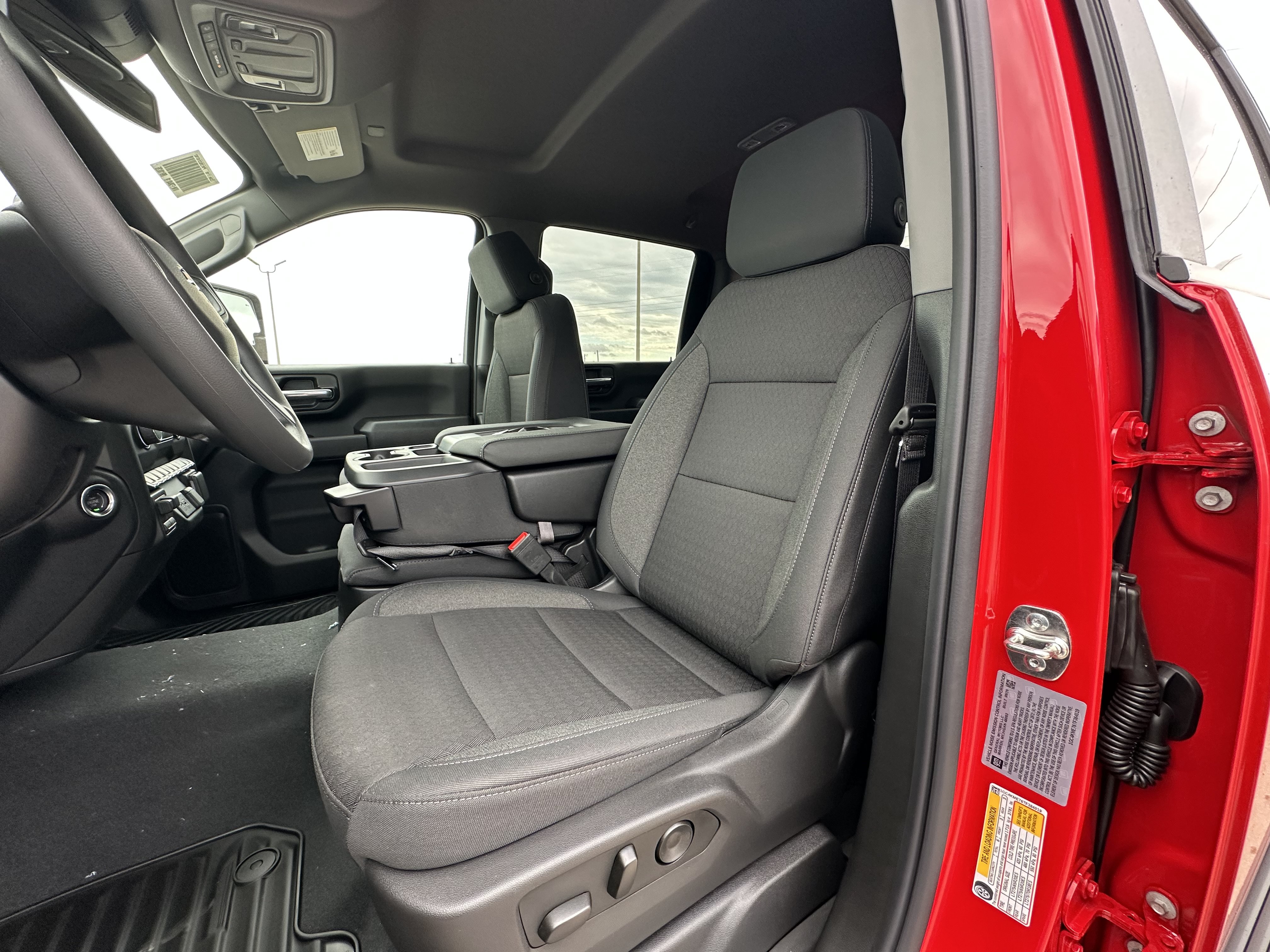 New 2026 Chevrolet Silverado 2500 Custom w/ Custom Value Package AWD/4WD image 15