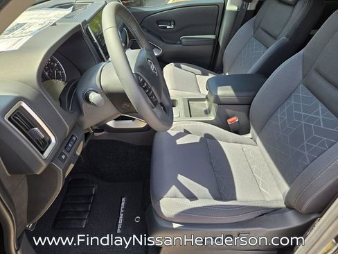 New 2025 Nissan Frontier SV w/ SV Convenience Package image 6