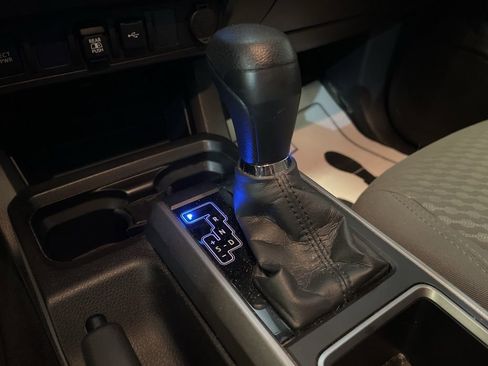 Used 2021 Toyota Tacoma SR5 w/ Technology Package image 32