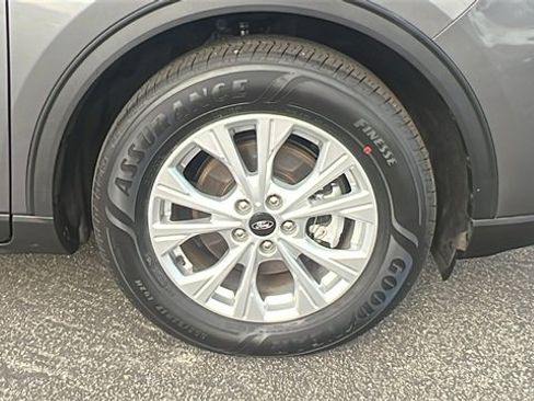 Certified 2023 Ford Escape Active w/ Tech Pack #1 image 9