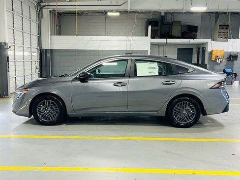 New 2026 Nissan Sentra SV image 12