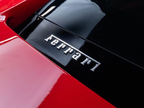 Used 2018 Ferrari 488 GTB RWD image 53