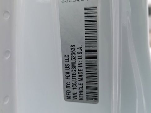 Used 2021 Jeep Gladiator Mojave image 39