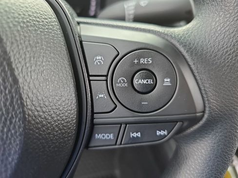 Used 2026 Toyota Corolla LE image 19