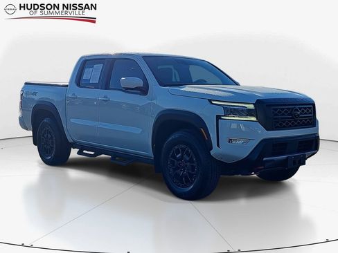 Used 2023 Nissan Frontier PRO-4X w/ Pro-4X Premium Package image 1