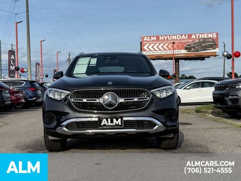 Used 2025 Mercedes-Benz GLC 350e 4MATIC image 8