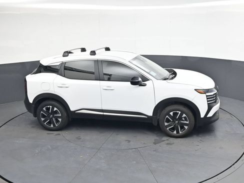 Certified 2026 Nissan Kicks SV w/ Cold Weather Package AWD/4WD image 33