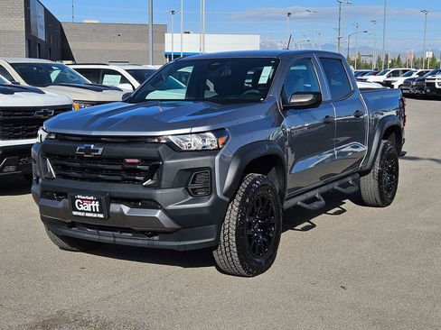 Used 2023 Chevrolet Colorado Trail Boss w/ Advanced Trailering Package image 8