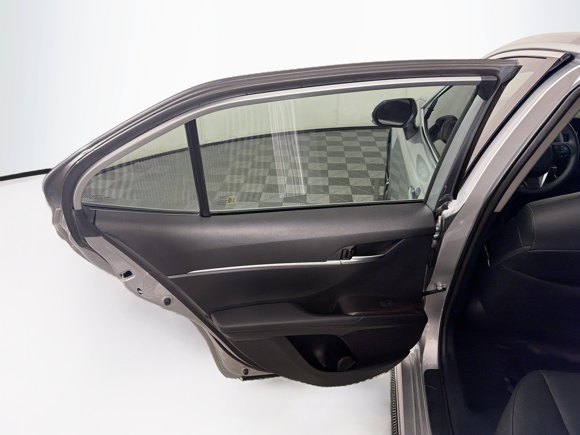 Used 2023 Toyota Camry SE FWD image 26