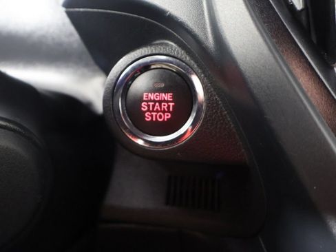 Used 2025 Subaru Forester Premium AWD/4WD image 35