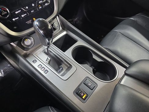 Used 2024 Nissan Murano SL AWD/4WD image 26
