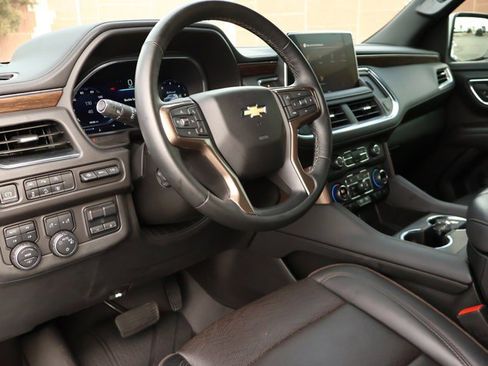 Certified 2024 Chevrolet Tahoe High Country image 3