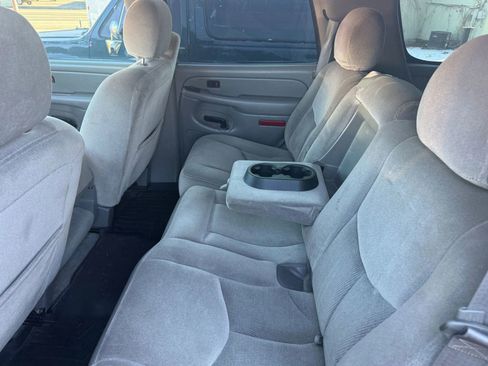Used 2004 GMC Yukon SLE image 15