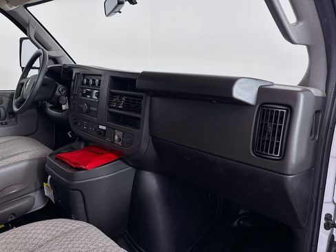 New 2025 GMC Savana 3500 w/ Power Convenience Package RWD image 26