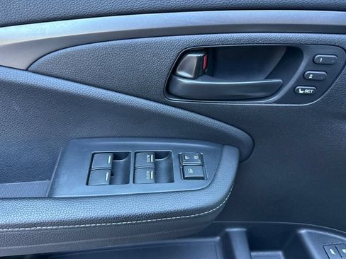 Certified 2023 Honda Passport EX-L image 5