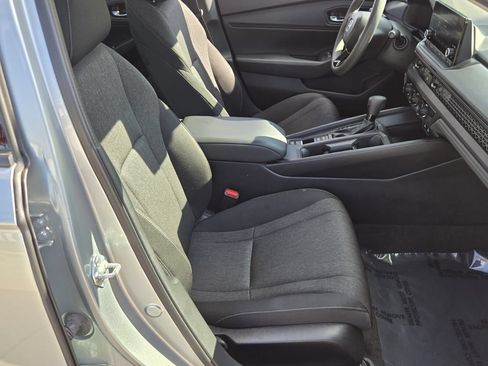 Certified 2024 Honda Accord EX image 16