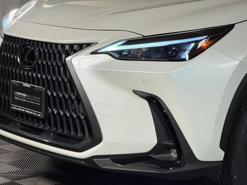 Certified 2024 Lexus NX 350h AWD image 3