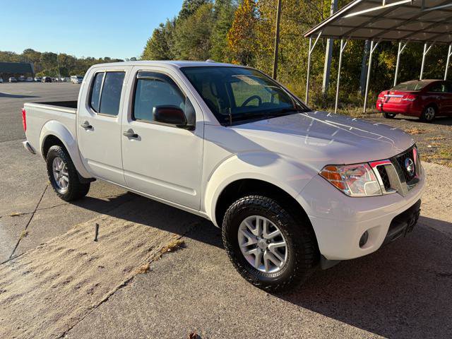 Used 2016 Nissan Frontier SV AWD/4WD image 1