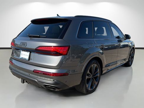 Used 2025 Audi Q7 3.0T Prestige image 3