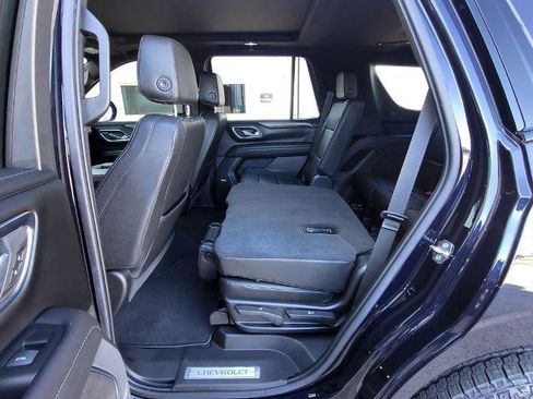 Used 2022 Chevrolet Tahoe Z71 w/ Luxury Package image 27