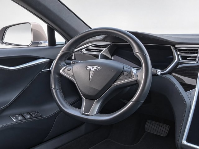 Used 2017 Tesla Model S 100D AWD/4WD image 16