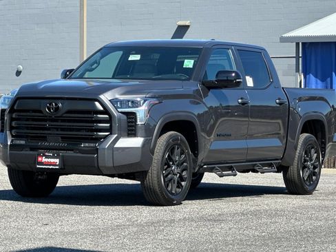 New 2026 Toyota Tundra Limited AWD/4WD image 8