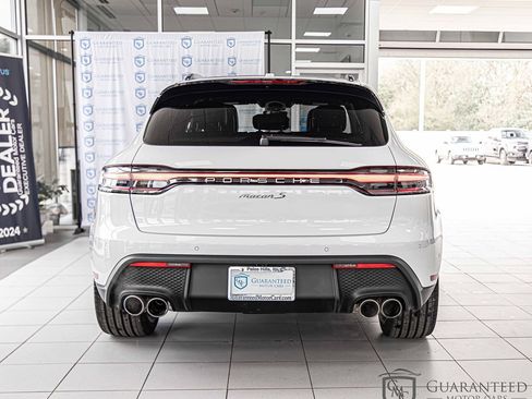 Used 2024 Porsche Macan S AWD/4WD image 13