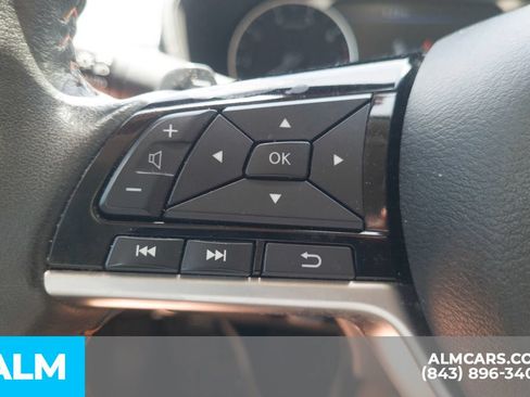 Used 2024 Nissan Altima 2.5 SR FWD image 11
